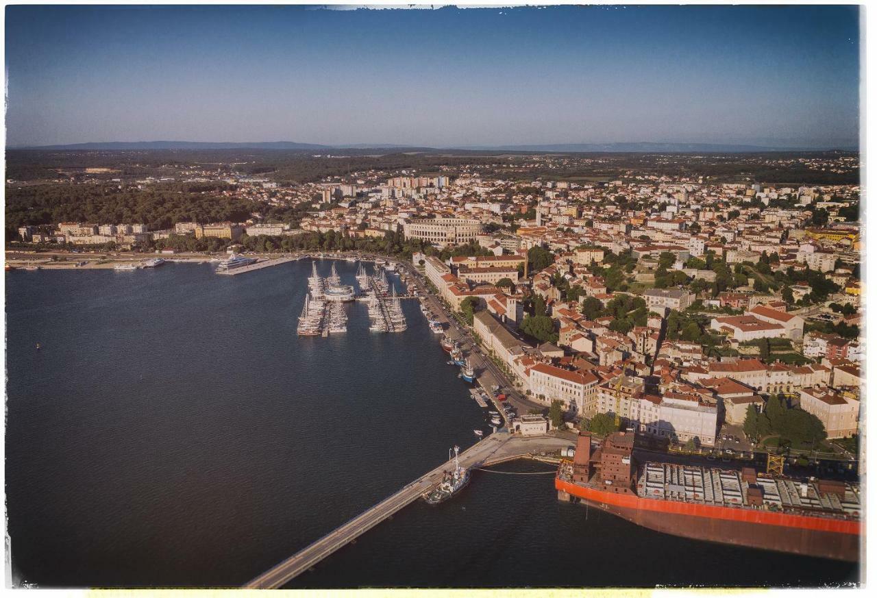 Apartments Novak Pula Luaran gambar